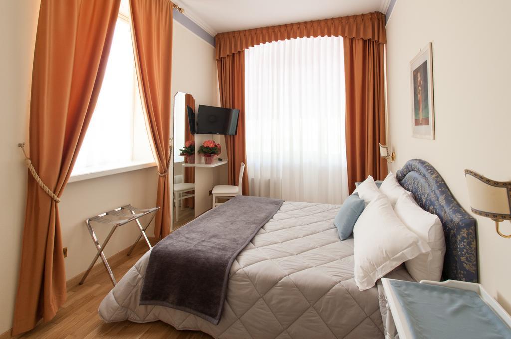 Erica Hotel